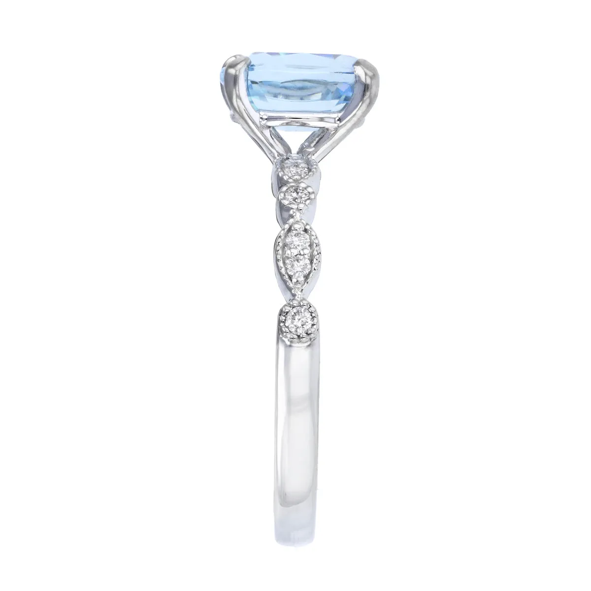 1.15ct Oval Aquamarine and Diamond Dress Ring | Pre-Loved | Platinum
