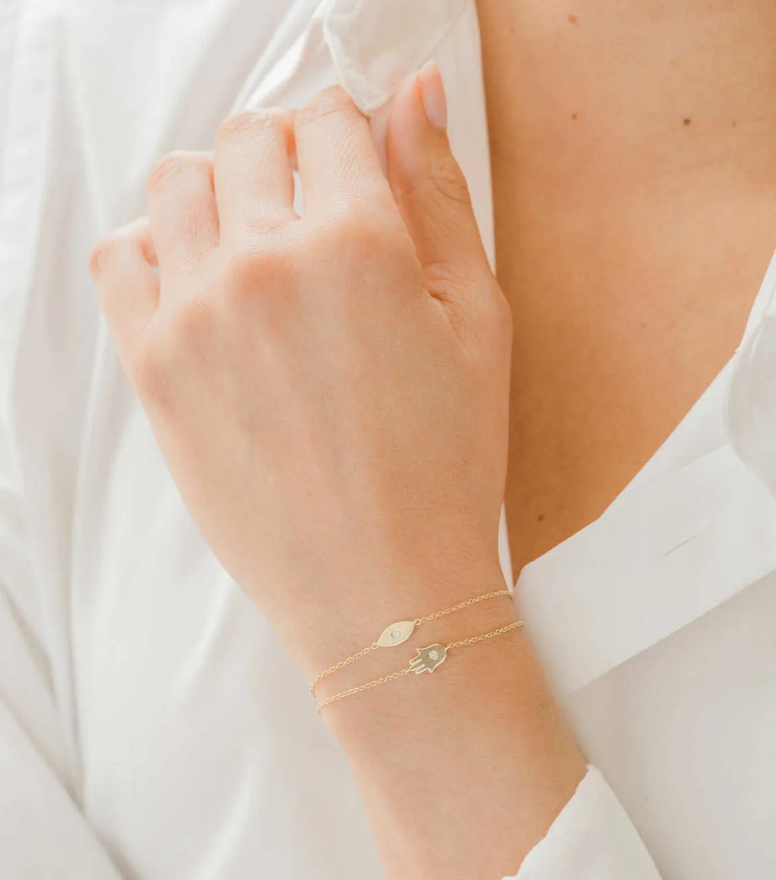 14k Gold Diamond Hamsa Bracelet