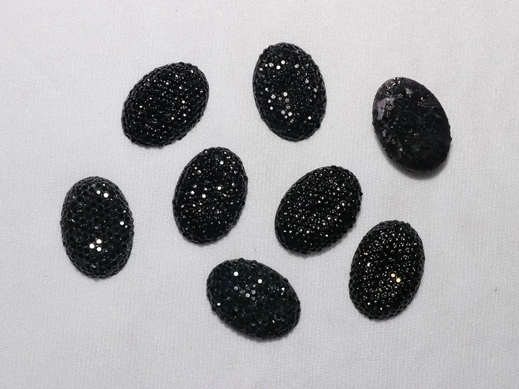 Black Designer Oval Plastic Stones - 18x25 mm
