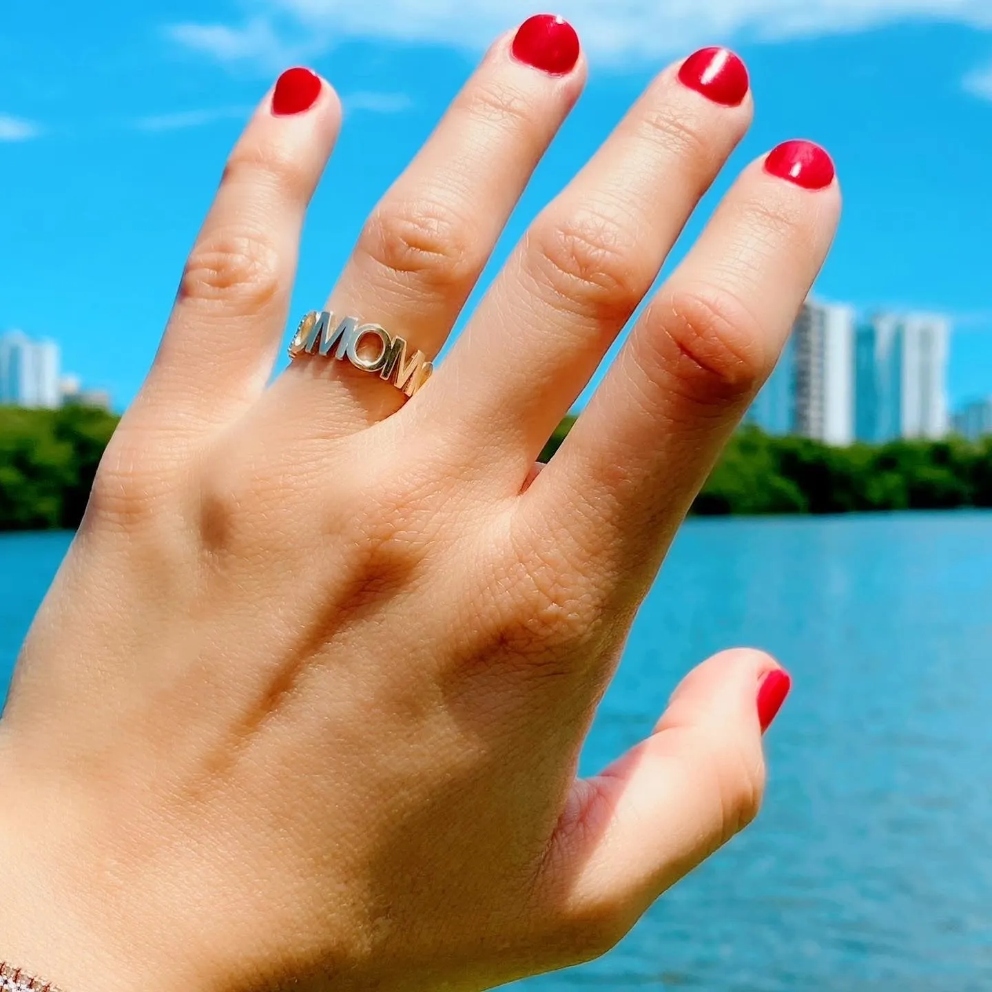 Customized MOM / Name Ring