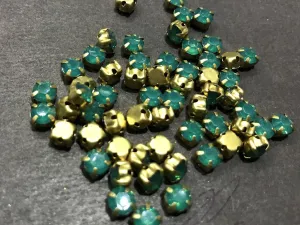 Green Opal Circular Resin Stones with Catcher (24SS - 5 mm)