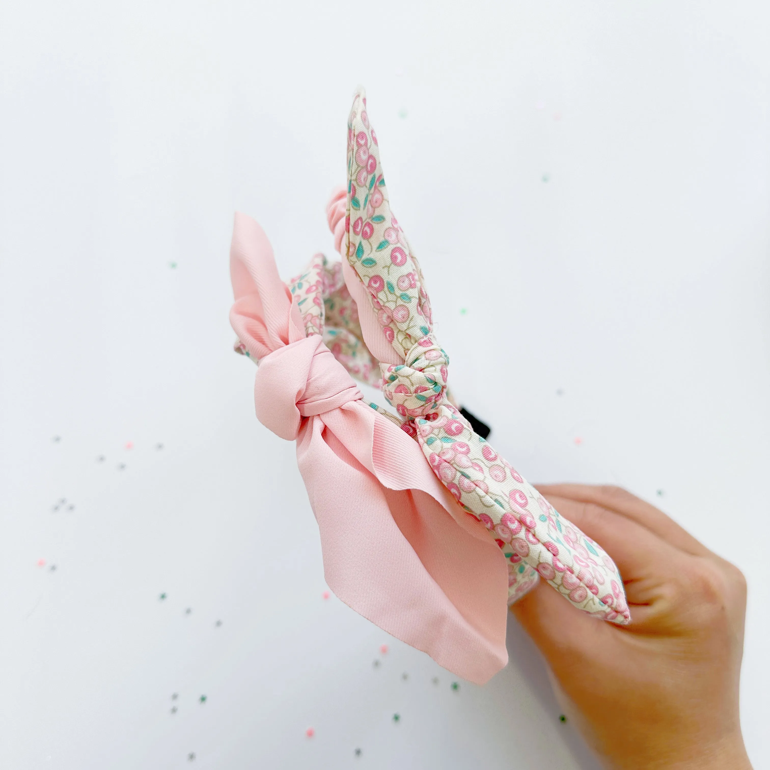 Kids Headband - Soft pink bows