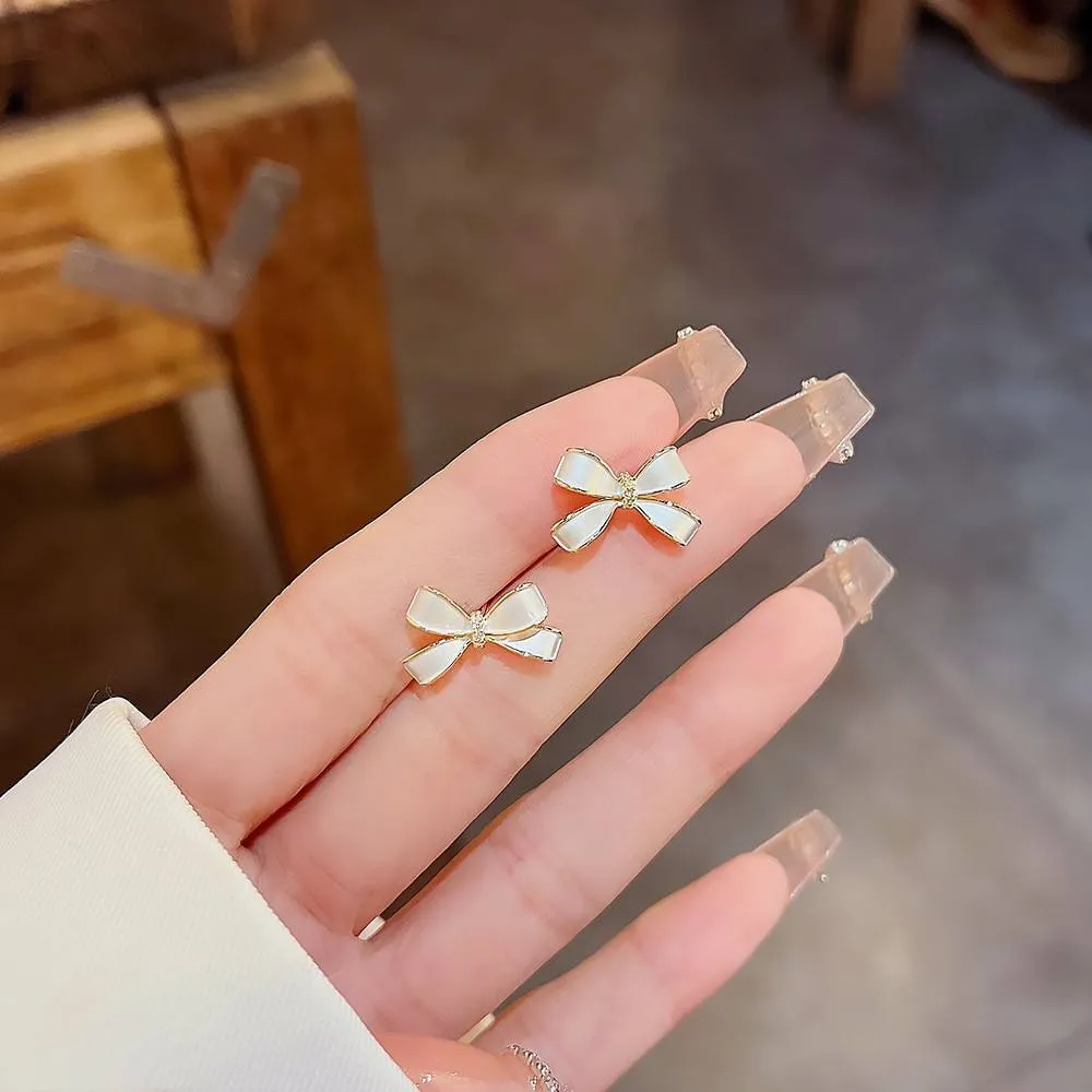 Mini Bow Crystal Chain Bow Tassel Earring