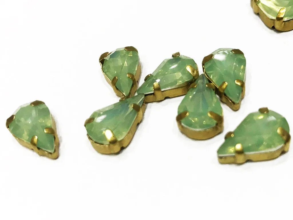 Peridot Green Drop Resin Stones with Catcher (13x8 mm) (Wholesale)