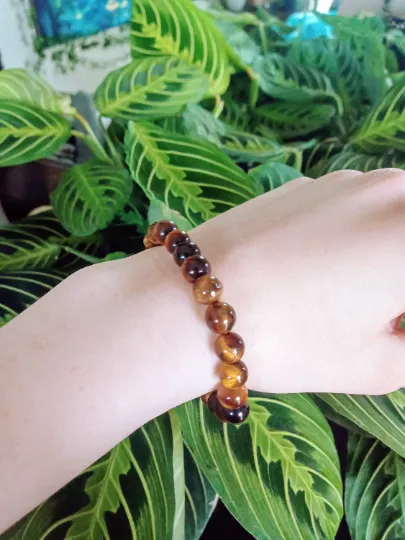 Tigers eye bracelet- Tigers eye- Crystal bracelets- Bracelets- Hippie bracelets- Witchy bracelets- Gifts- Birthday gifts- Jewelry- Crystals