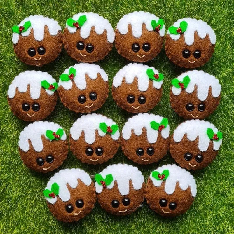World of Kawaii Brooches - Christmas*